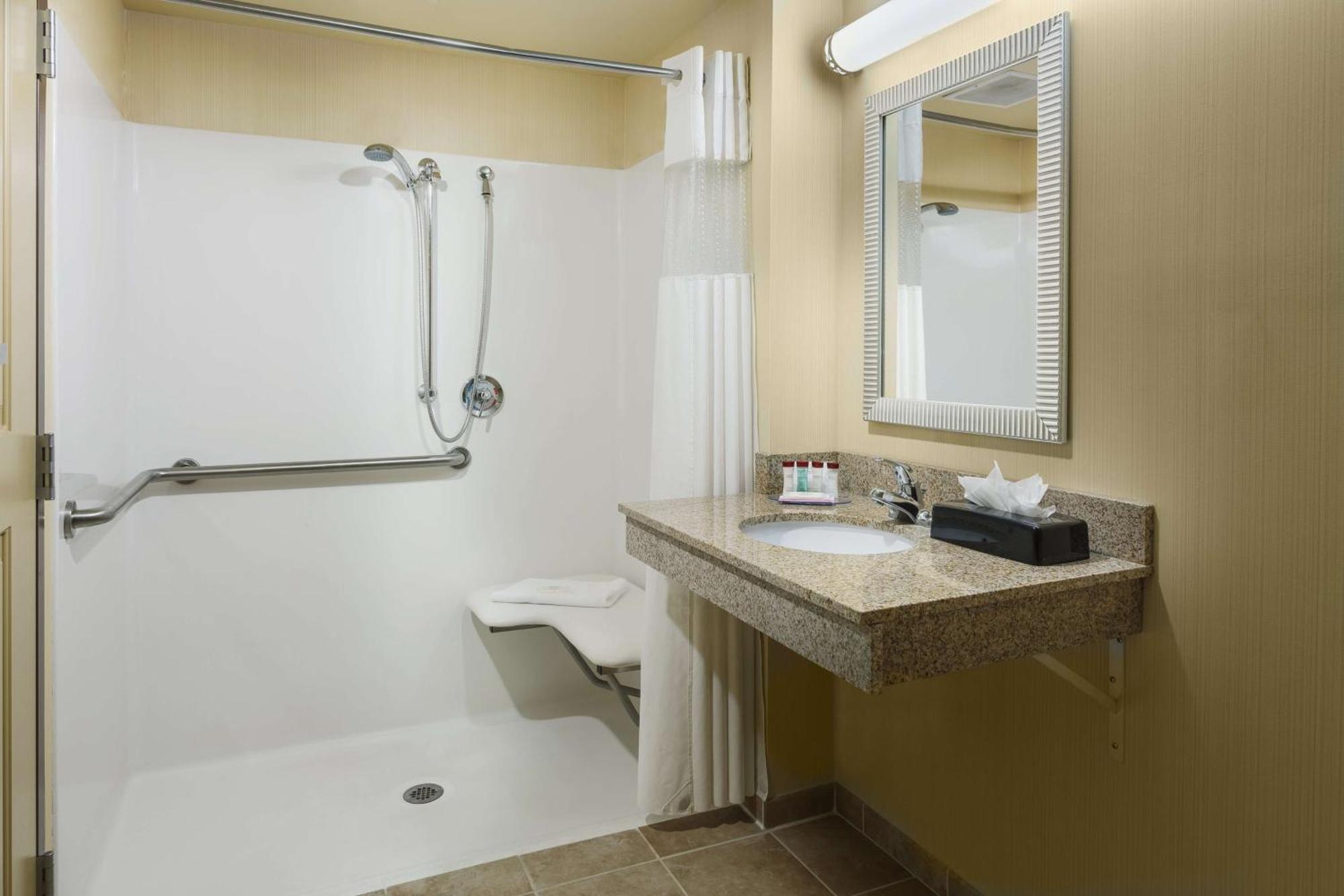 Roosevelt Grand Dakota Surestay Collection By Best Western Dickinson Exterior photo